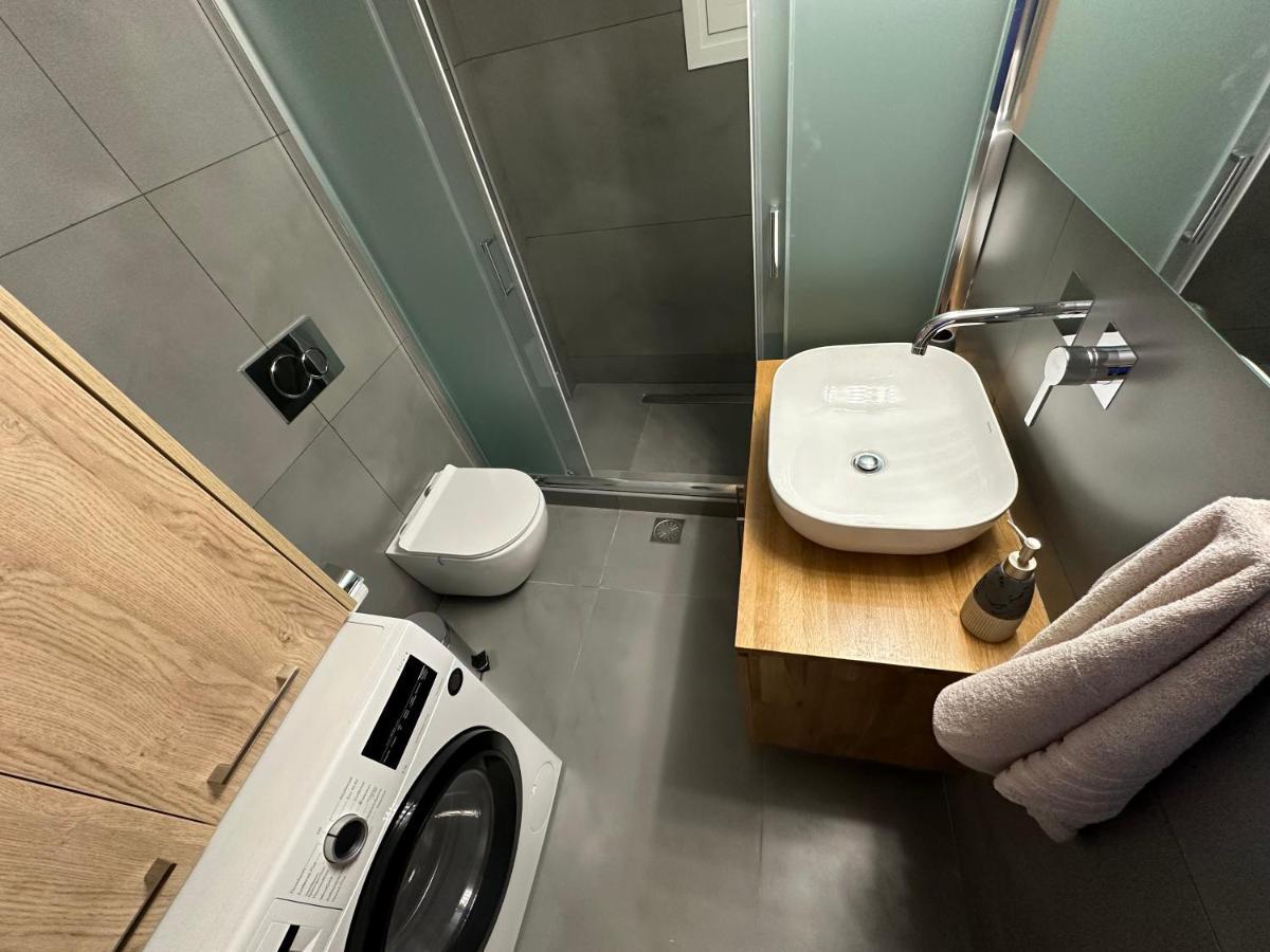 Vasilis Luxury Apartment Atenas Exterior foto